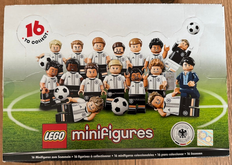 60 Minifiguren Serie DFB Die Mannschaft EM Display Box, LEGO Item: 6138975