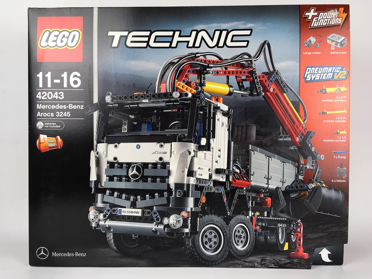 LEGO 42043 – 1