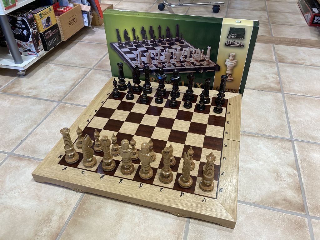 Schach-2Royal